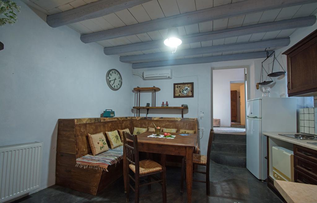 Mitáta Abramis Rooms מראה חיצוני תמונה