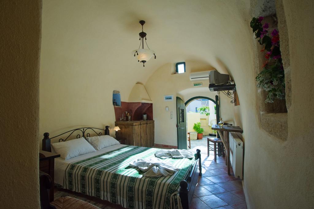 Mitáta Abramis Rooms מראה חיצוני תמונה