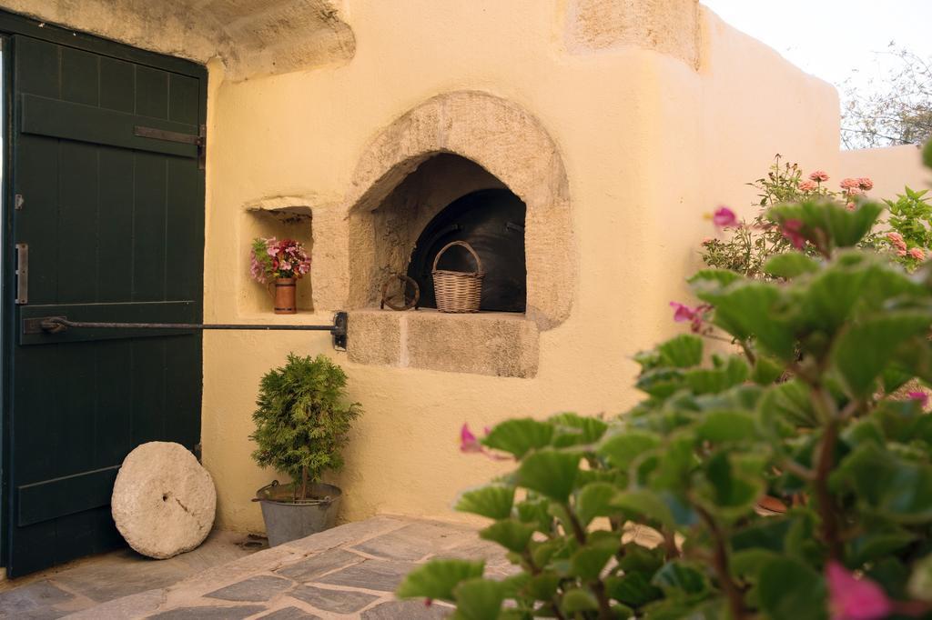 Mitáta Abramis Rooms מראה חיצוני תמונה